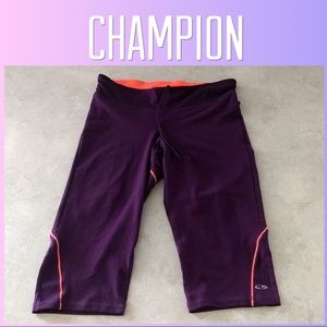 Champion Sport Capri Pants, size Medium